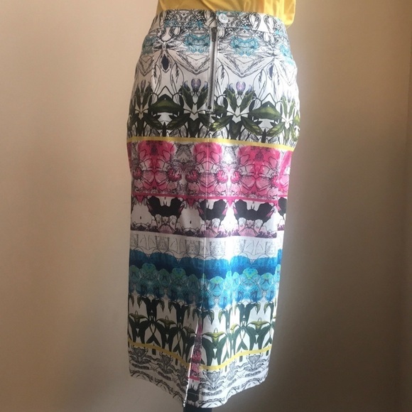 🌹 V Christina - Pencil Skirt size 4 🌹 NWOT - Picture 5 of 6